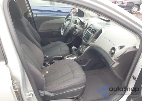 2013 Chevrolet Sonic Lt Auto из США, поврежденный, VIN 1G1JC5SG1D4241558